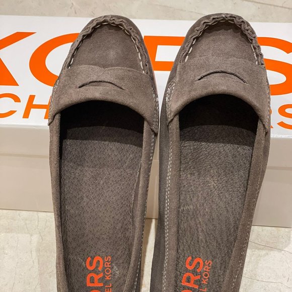 Vintage Michael Kors Suede Loafers - Picture 3 of 5